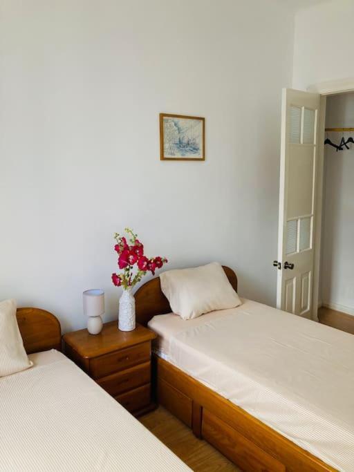 Downtown Apartment Horta  Bagian luar foto